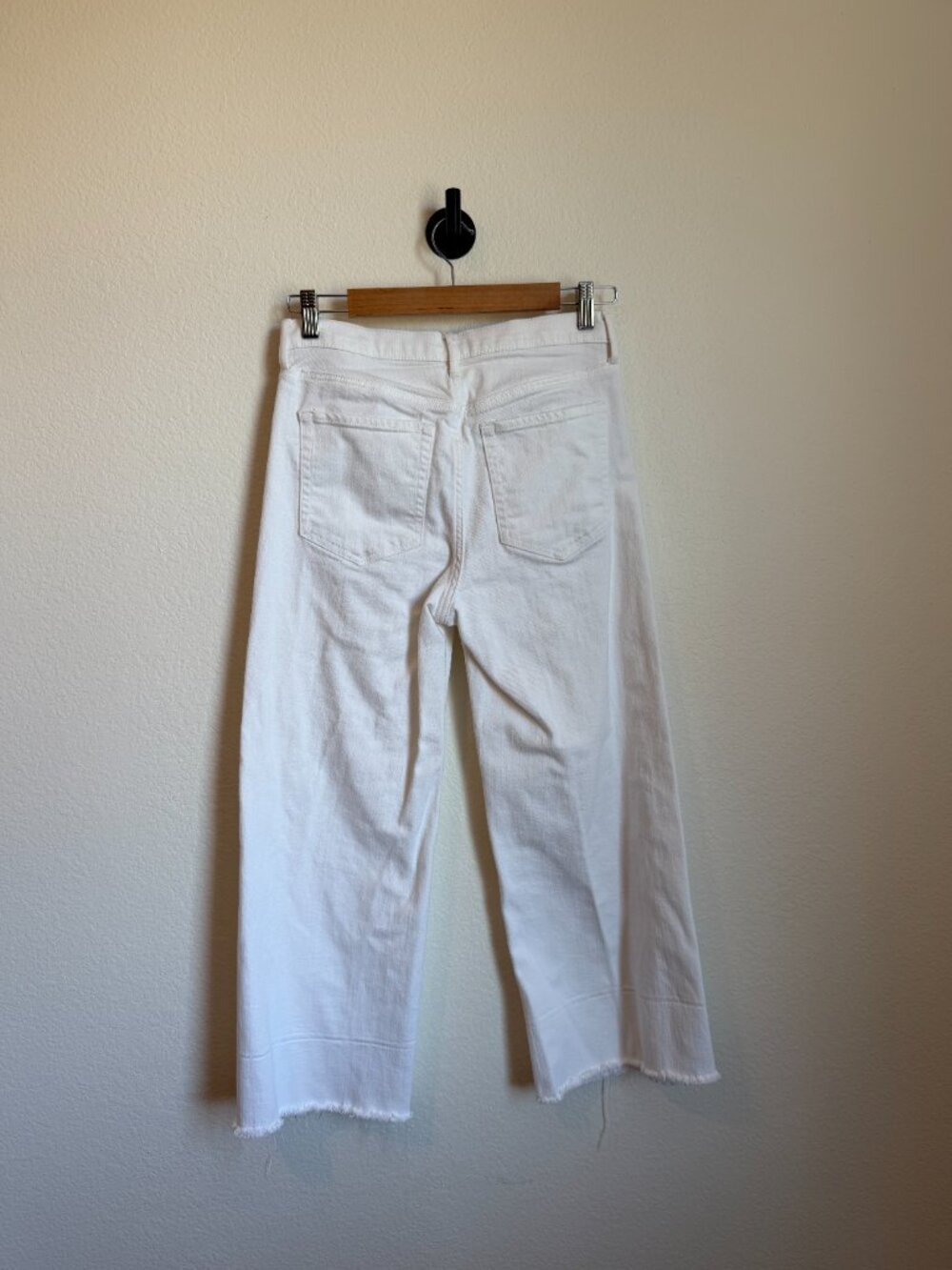 Banana Republic High Rise Cropped Wide Leg Jeans White Raw Hem Size 27 - Picture 7 of 9
